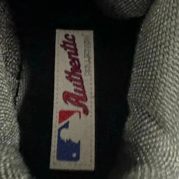 Baseball Cleats Youth- Under Armour  ~ Leadoff Size 10K - Picture 2 of 9